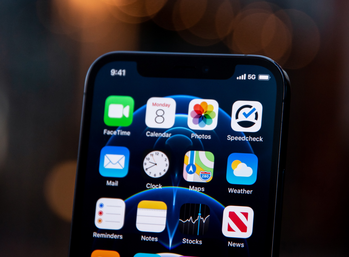 册亨苹果手机维修分享为什么 iPhone 12 在冬季会自动关机 