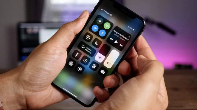 册亨苹果手机维修分享iPhone 12信号差怎么办 